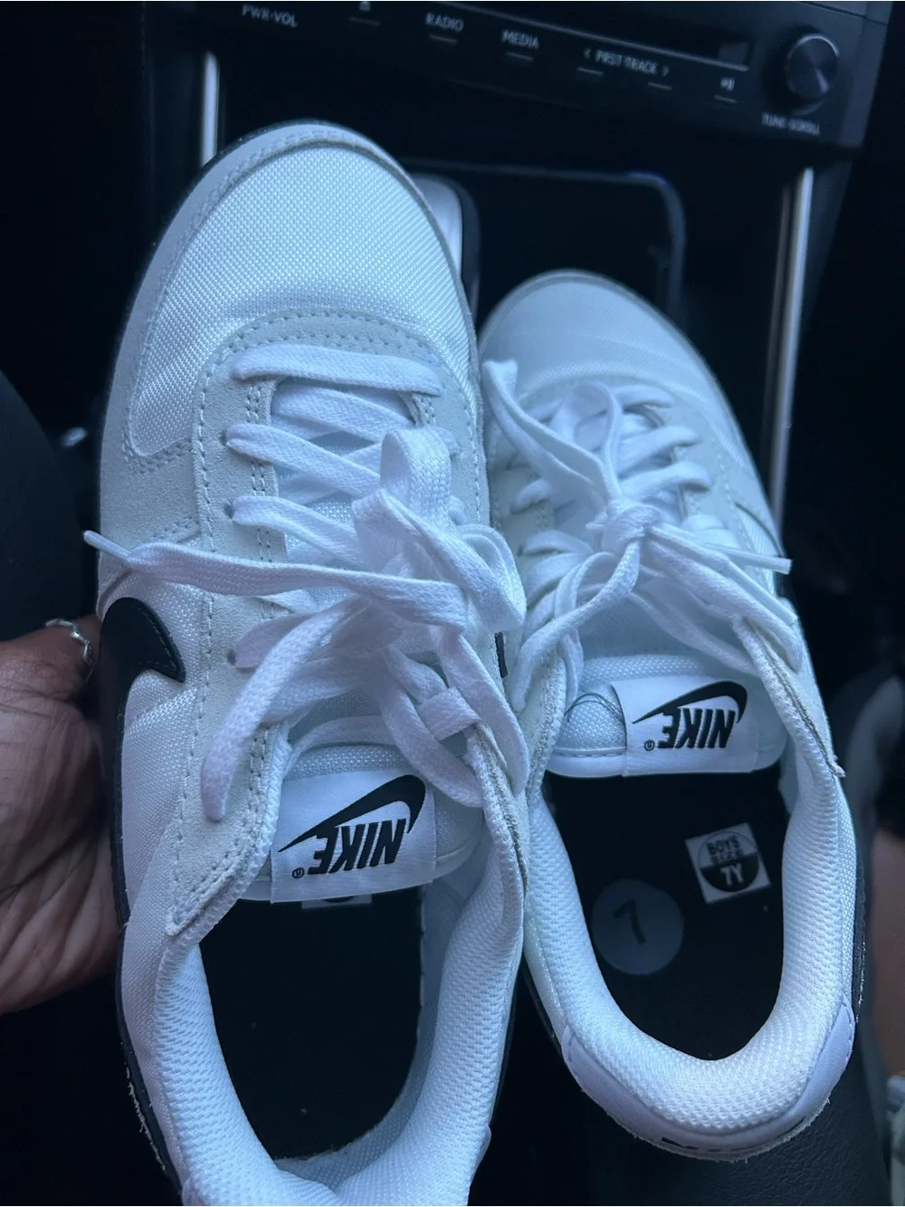 Nike youth low